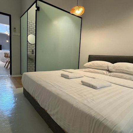 Zen Retreat Glass Pool Villa Taiping Dış mekan fotoğraf