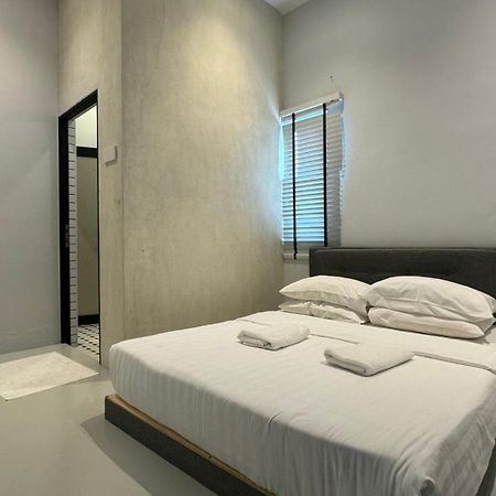 Zen Retreat Glass Pool Villa Taiping Dış mekan fotoğraf