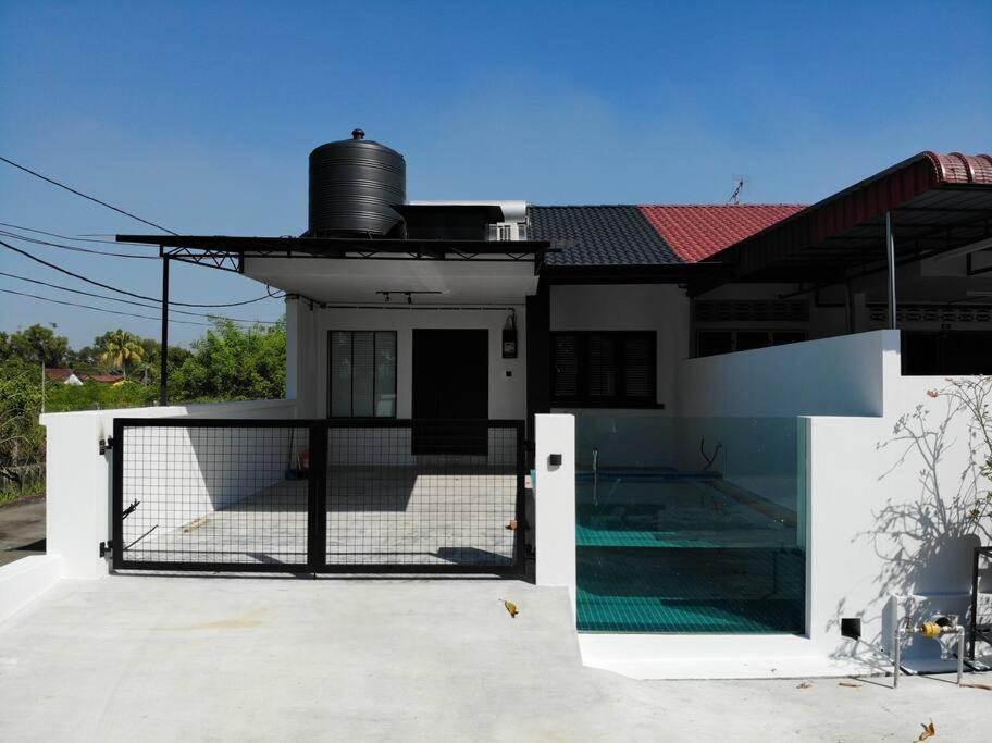 Zen Retreat Glass Pool Villa Taiping Dış mekan fotoğraf